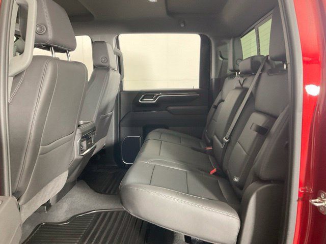 Used 2026 Chevrolet Silverado 2500 LTZ w/ LTZ Plus Package AWD/4WD image 34