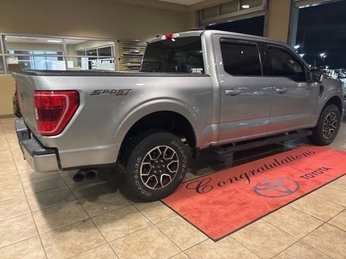 Used 2021 Ford F150 XLT w/ Equipment Group 302A High image 9