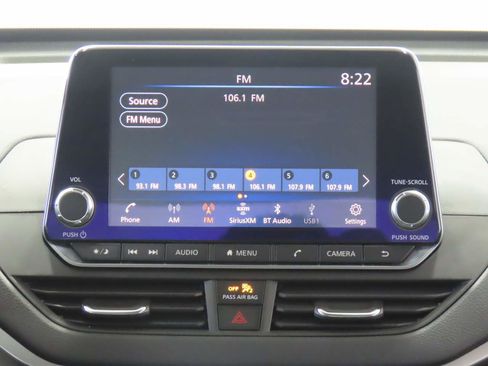 Used 2019 Nissan Altima 2.5 SV FWD image 12