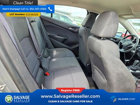 Used 2017 Chevrolet Cruze LT FWD image 13