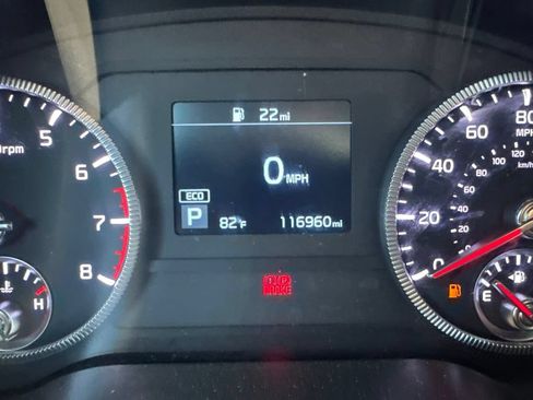 Used 2021 Kia Telluride LX FWD image 3