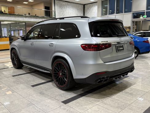 New 2026 Mercedes-Benz GLS 63 AMG 4MATIC image 7