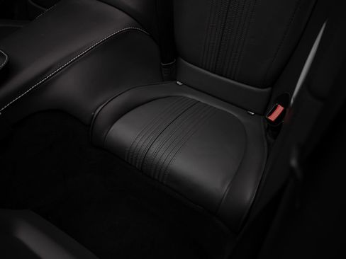 Used 2019 Aston Martin DB11 Volante RWD image 70