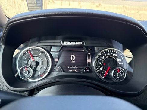Used 2022 RAM 1500 Big Horn AWD/4WD image 24
