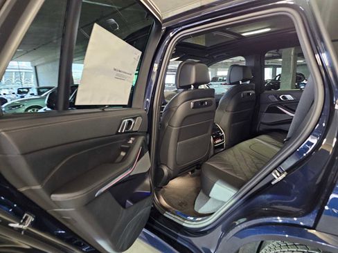 New 2026 BMW X5 xDrive40i w/ M Sport Package image 34