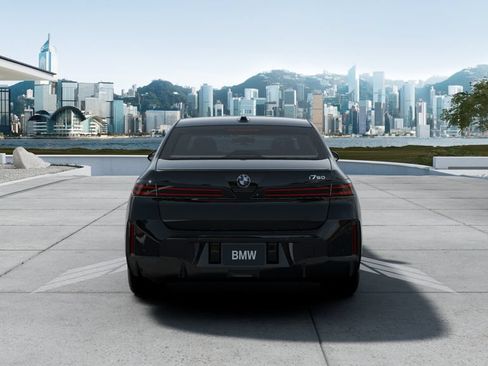New 2027 BMW i7 xDrive50 w/ Executive Package AWD/4WD image 5