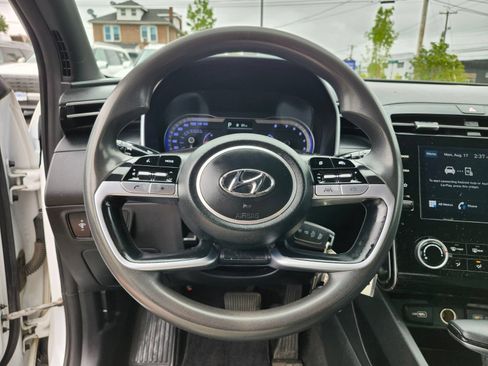 Used 2022 Hyundai Santa Cruz SE AWD/4WD image 25