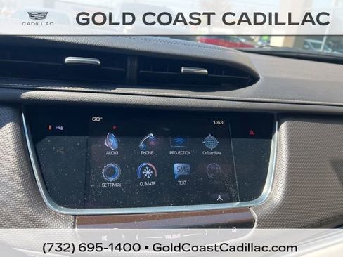 Used 2017 Cadillac XT5 FWD image 18