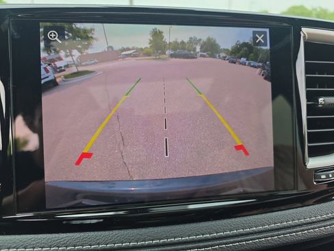 New 2027 Chrysler Pacifica Limited AWD/4WD image 27