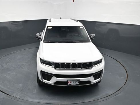 New 2026 Jeep Grand Cherokee Limited image 44