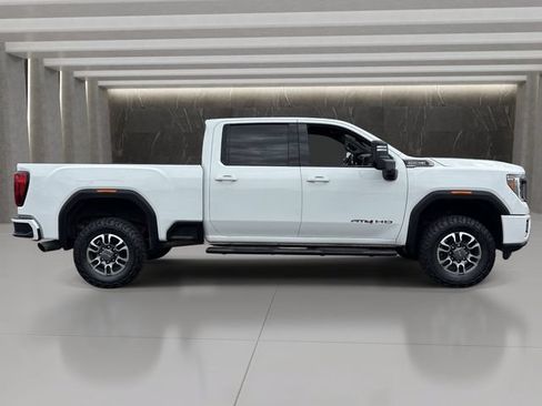 Used 2023 GMC Sierra 2500 AT4 w/ AT4 Preferred Package AWD/4WD image 7