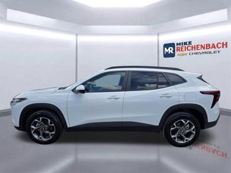 Used 2025 Chevrolet Trax LT FWD video 3