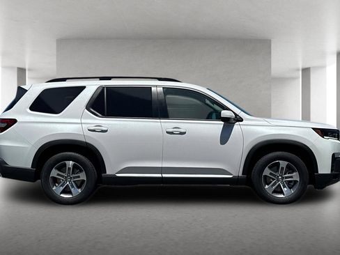 New 2026 Honda Pilot EX-L image 3