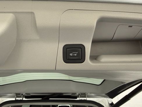 Used 2020 GMC Acadia SLT w/ LPO, Cargo Package image 49