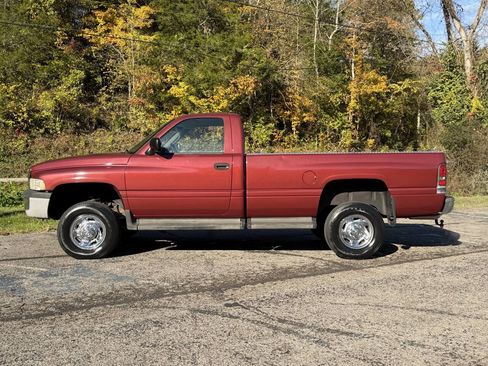 Used 1994 Dodge Ram 2500 Truck 4x4 Regular Cab image 3