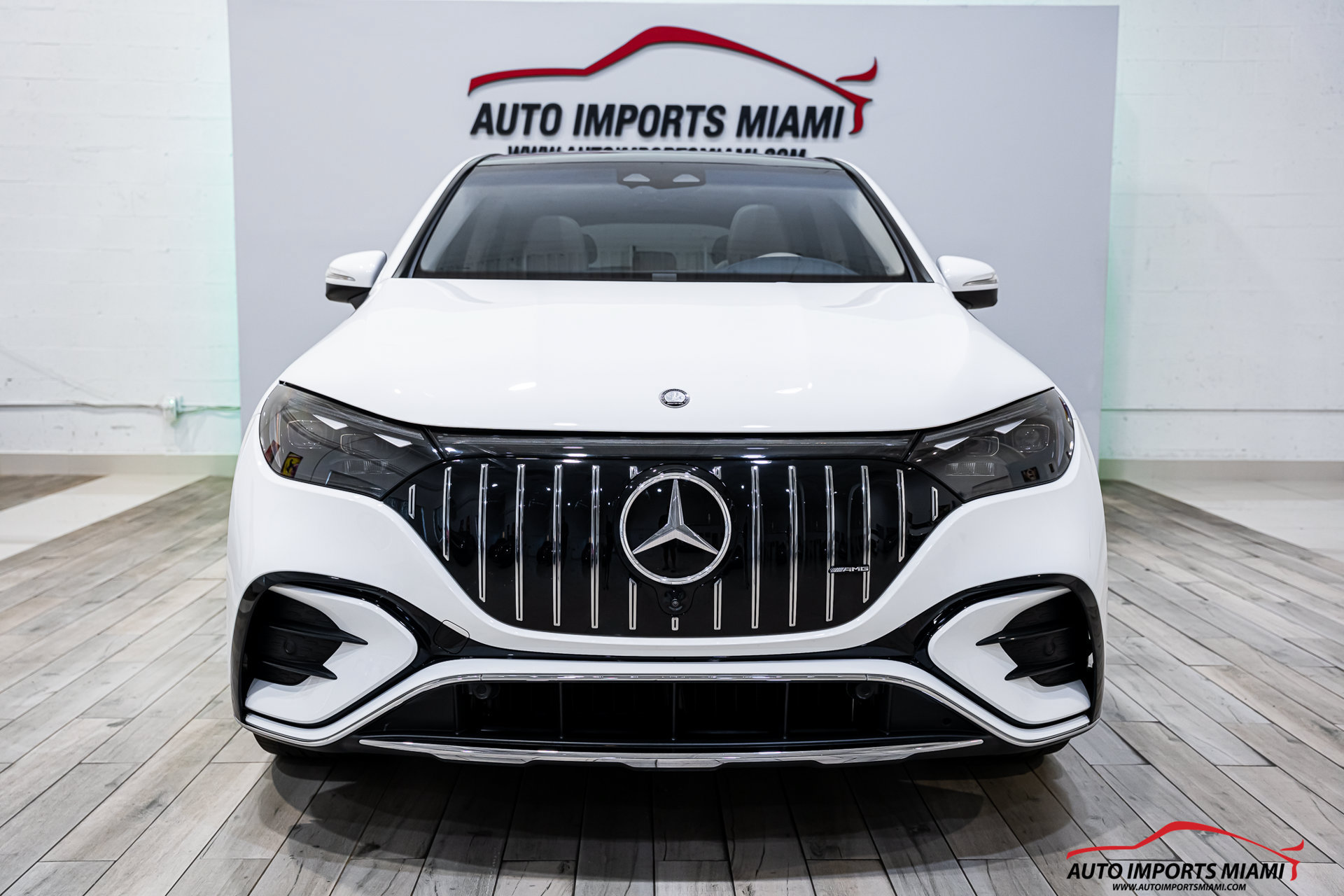 Used 2024 Mercedes-Benz EQE AMG 4MATIC SUV image 25