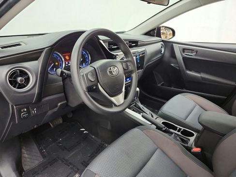 Used 2019 Toyota Corolla LE w/ Carpet Mat Package (TMS) FWD image 12