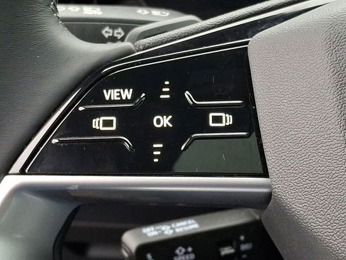 Certified 2025 Audi Q5 Premium w/ Convenience Package AWD/4WD image 21
