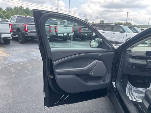 New 2025 Ford Mustang Mach-E Premium image 16