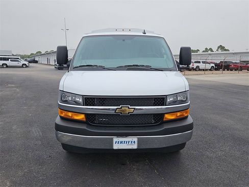New 2025 Chevrolet Express 3500 w/ Power Convenience Package image 24
