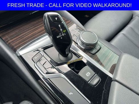 Used 2019 BMW 530i xDrive w/ Convenience Package AWD/4WD image 10