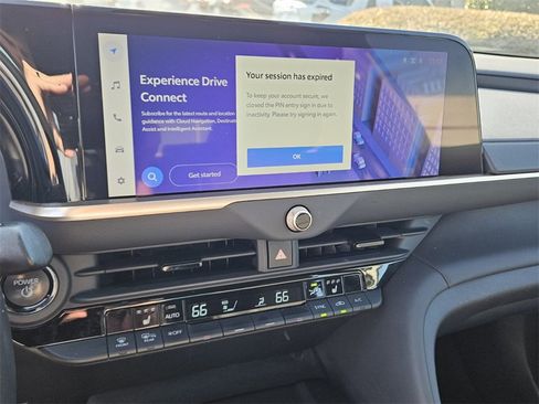 Used 2024 Toyota Crown XLE image 19