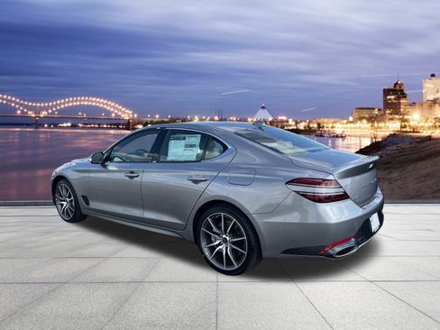 New 2026 Genesis G70 2.5T image 3