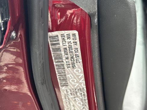 Used 2022 Dodge Durango Citadel image 28