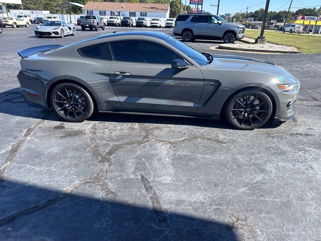Used 2018 Ford Mustang Shelby GT350 w/ Convenience Package RWD image 13
