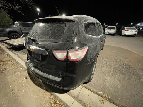 Used 2017 Chevrolet Traverse LT image 6