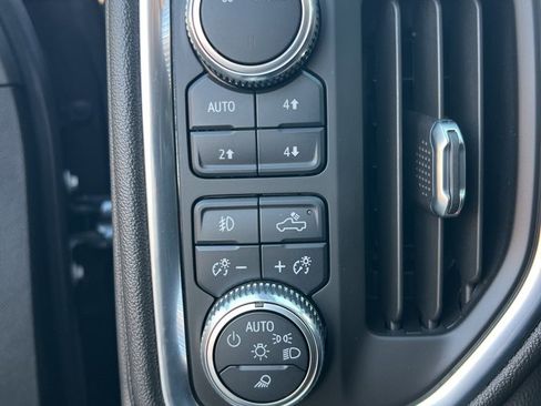 Used 2021 GMC Sierra 1500 SLT w/ SLT Premium Package image 19