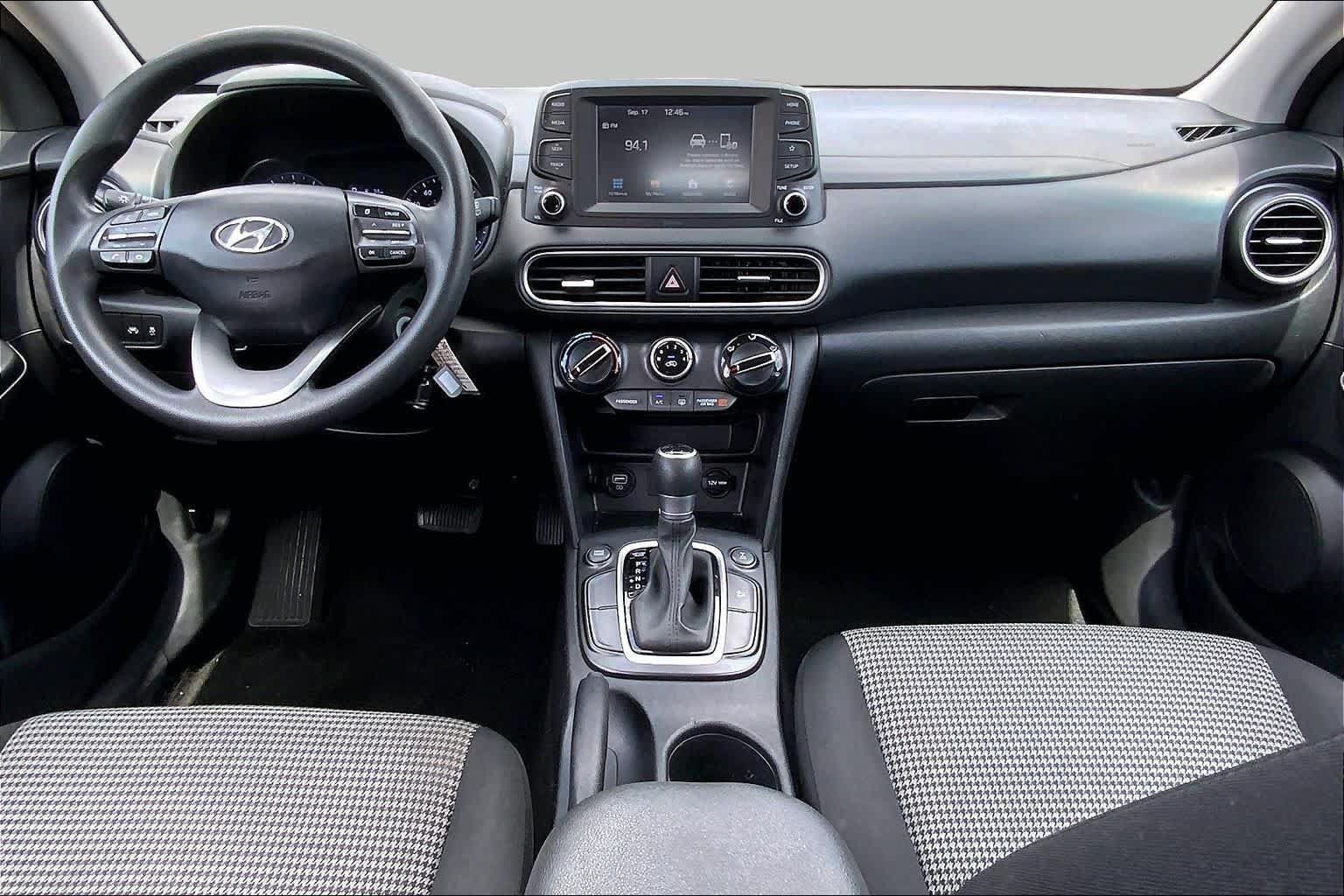 Used 2020 Hyundai Kona SE AWD/4WD image 14