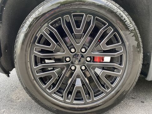 Used 2022 GMC Sierra 1500 Denali Ultimate AWD/4WD image 47