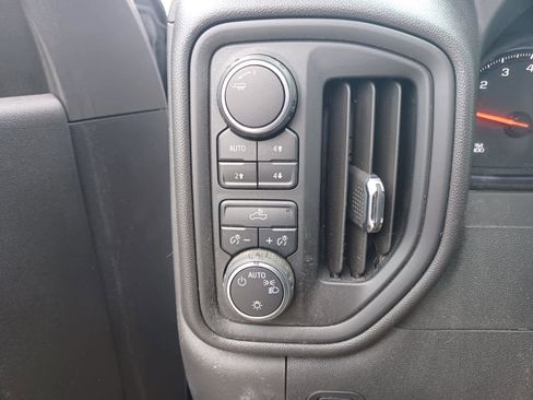 Used 2025 Chevrolet Silverado 1500 Custom Trail Boss image 15