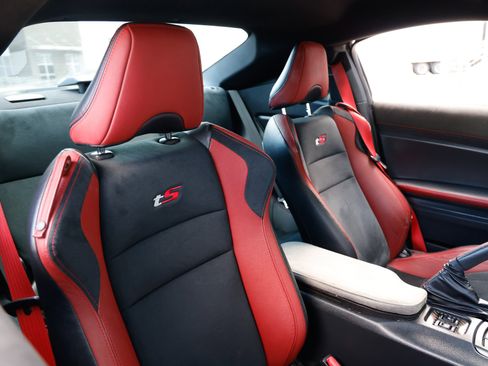 Used 2018 Subaru BRZ tS image 13