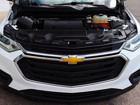 Used 2021 Chevrolet Traverse LS w/ LPO, Cargo Package FWD image 60