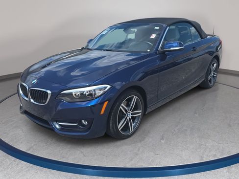 Used 2017 BMW 230i Convertible RWD image 1