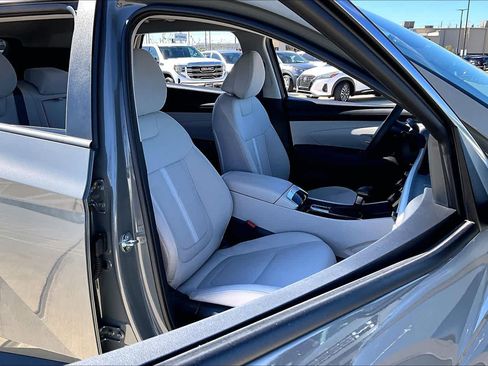 Certified 2026 Hyundai Tucson SEL image 9