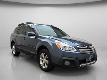 Used 2013 Subaru Outback 2.5i Limited w/ Moonroof Pkg