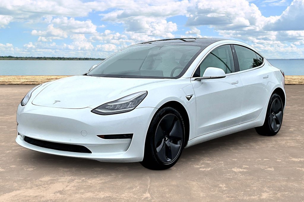 Used 2020 Tesla Model 3 Standard Range Plus RWD image 1