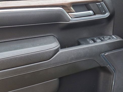 Used 2023 Chevrolet Silverado 1500 RST w/ Z71 Off-Road Package image 12