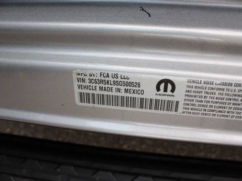 Used 2025 RAM 2500 Laramie AWD/4WD image 57