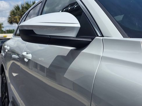 New 2025 Audi Q5 Prestige image 14