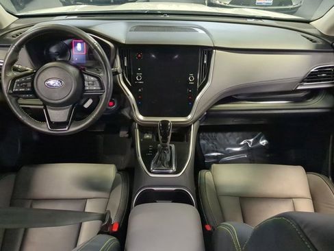 Used 2025 Subaru Outback Onyx Edition image 15