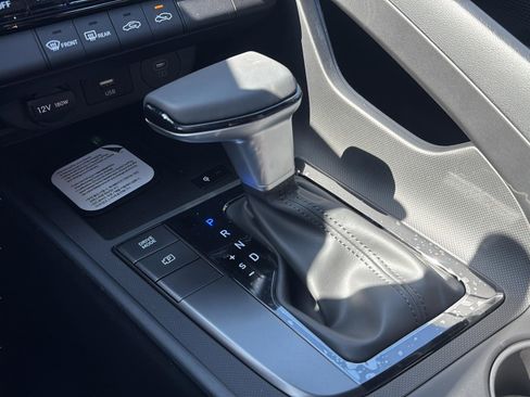 New 2026 Hyundai Elantra Sport FWD image 20