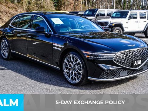 Used 2024 Genesis G90 3.5T image 3