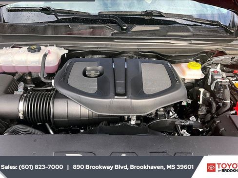 Used 2026 RAM 1500 Laramie AWD/4WD image 8