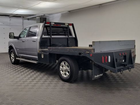Used 2023 RAM 3500 Laramie AWD/4WD image 3