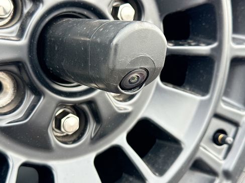 New 2026 Ford Bronco Badlands image 13