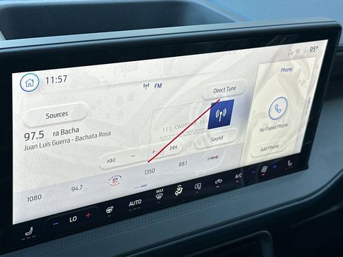 New 2025 Ford Maverick XLT w/ XLT Luxury Package image 17